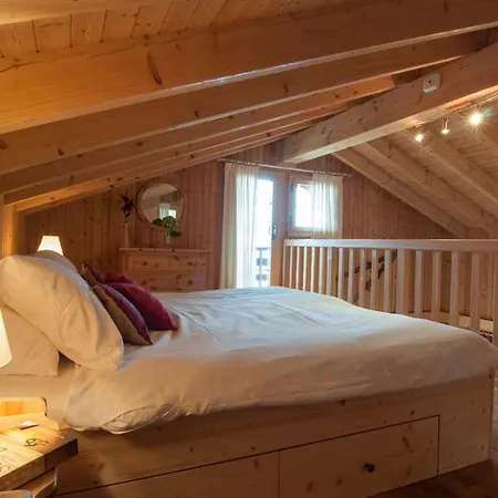 Lisa Ski-in, Ski-out Well Equipped * Нанда