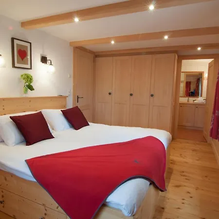 Lisa Ski-in, Ski-out Well Equipped Шале